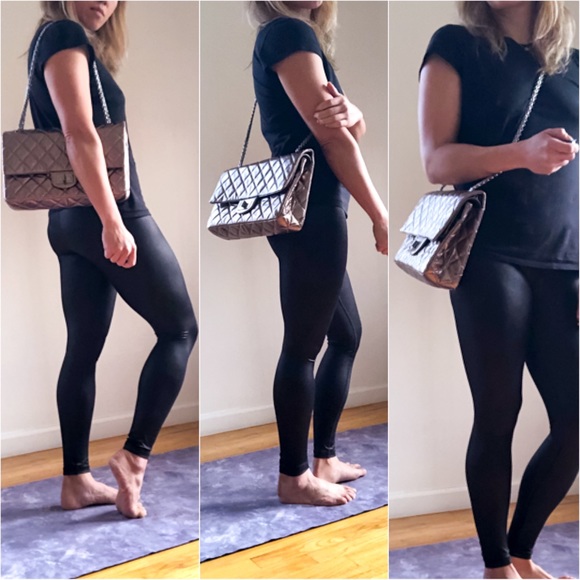 NEW CHANEL 2.55 Reissue Classic Flap Bag - Picture 9 of 9